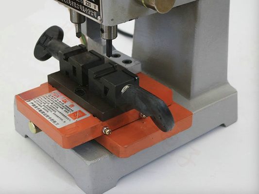 DF-368A 키 복제기 절단 기계 110V/220V 키 복제기 허가된 에이전트